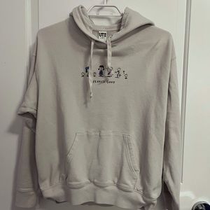 Uniqlo women’s size M peanuts hoodie